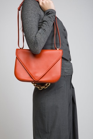 Mala de ombro em couro de vitelo - Laranja e dourado - Bottega Veneta