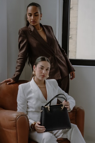 Sac porté épaule en cuir Alya - Noir
