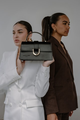 Sac à main en cuir Katya - Noir
