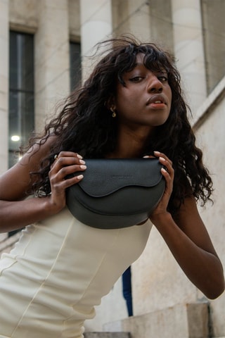 Sac porté épaule en cuir Loewe - Noir