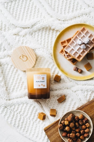 Bougie parfumée Gaufre Belge - Noisette, caramel et noix de coco