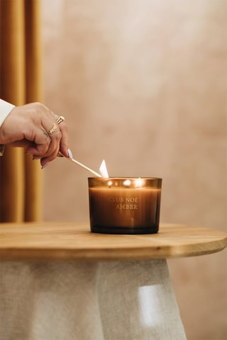 Bougie parfumée Amber - Ambre, bois de santal et vanille