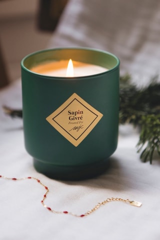 Bougie parfumée et bracelet rouge - Sapin givré