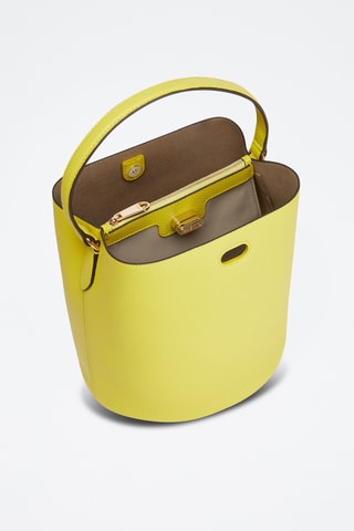 Sac seau en cuir de veau Danae - Jaune