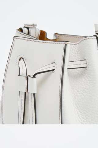 Sac seau en cuir de veau Miastella Mini - Blanc