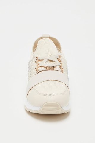 Baskets - 
Beige