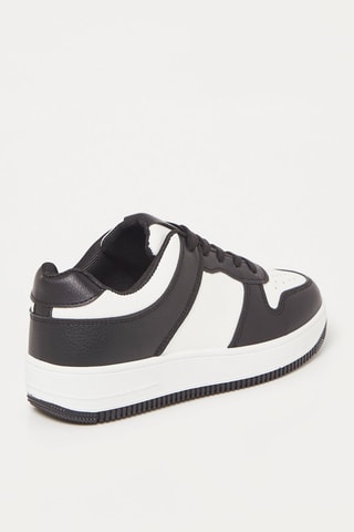 Baskets - Blanc et noir
