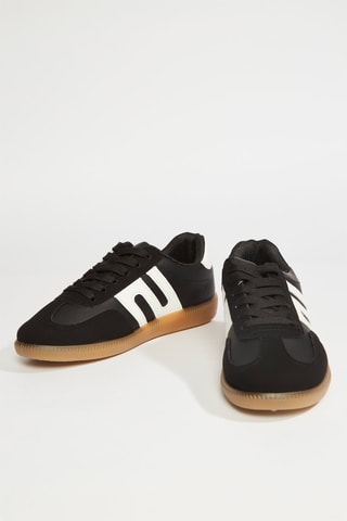 Baskets - Blanc et noir