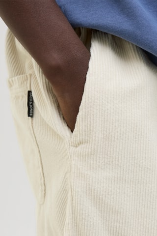Short - Beige