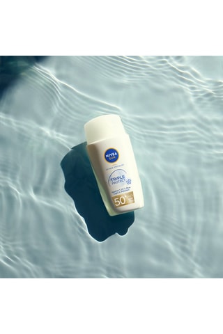 Fluide solaire ultra léger SPF50+ UV Visage - 40 ml