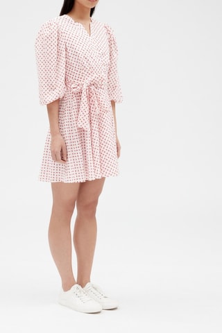 Vestido curto - Branco e rosa