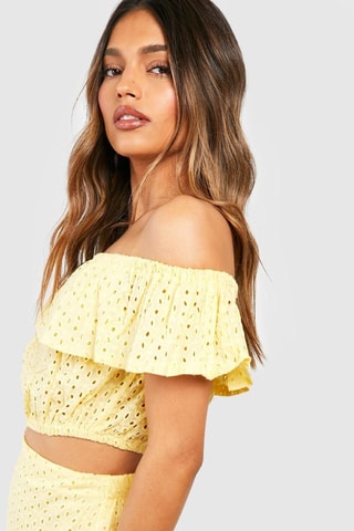 Crop top et jupe patineuse en broderie anglaise - Jaune pâle