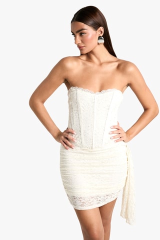 Robe en dentelle - Crème