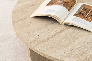 Table basse Podium - 90 x 30 x 1,8 cm