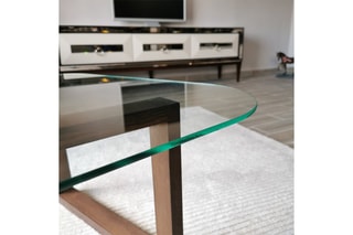 Table basse Cam Orta Sehpa S302 - Structure en bois - Plateau en verre trempé - 96 x 41 x 81 cm