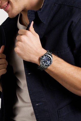Montre à quartz en acier - Noir