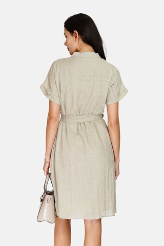 Robe trapèze en lin 
Beige