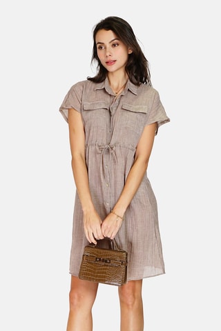 Robe chemise en lin 
Beige
