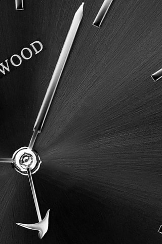 Montre à quartz en cuir - Noir et argenté - Emily Westwood