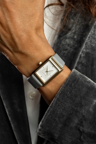Montre à quartz en cuir et diamant - Doré