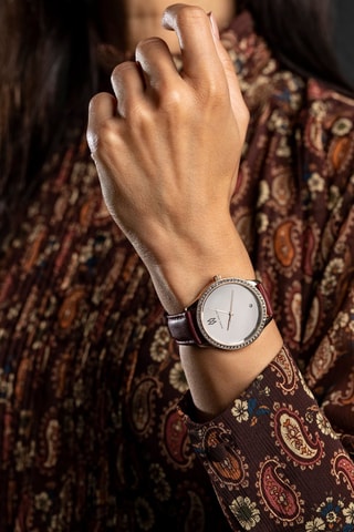 Montre à quartz en cuir 