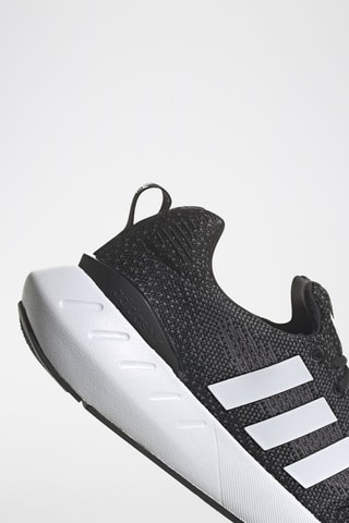Sneakers Swift Run 22 - Zwart