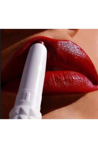 Rouge à lèvres nourrissant vegan Epic Kiss - 03 Madam President - 1,05 g