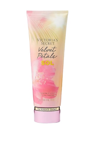 Velvet Petals Sol Victoria's Secret - Lotion pour le corps 236 ml