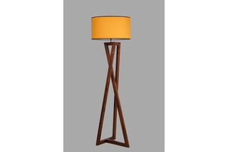 Lampadaire en pin Macka - Naturel et moutarde