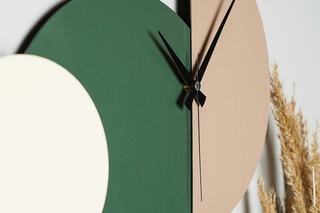 Horloge murale Mateen - Vert et beige