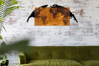 Décoration murale en bois World Map - 83 x 35 cm - Imitation noyer et noir