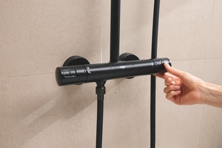 Colonne de douche avec mitigeur thermostatique - Vitalio Start Système
