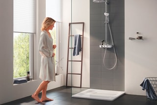 Colonne de douche avec mitigeur thermostatique Euphoria Smartcontrol System 260 Mono