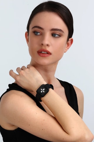 Coffret montre connectée et 2 bracelets en silicone