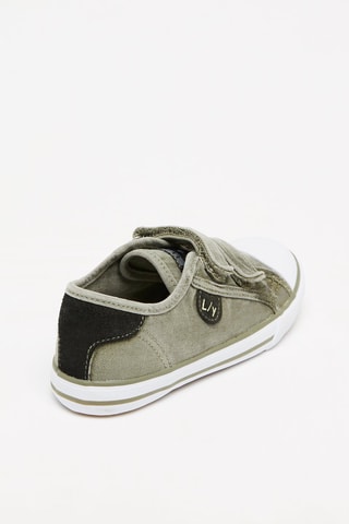 Tennis Kaki