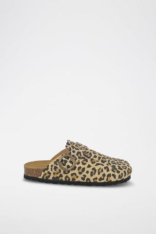 Mules en cuir 
Marron