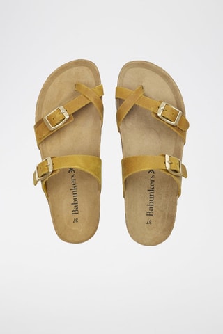 Mules en cuir 
Marron