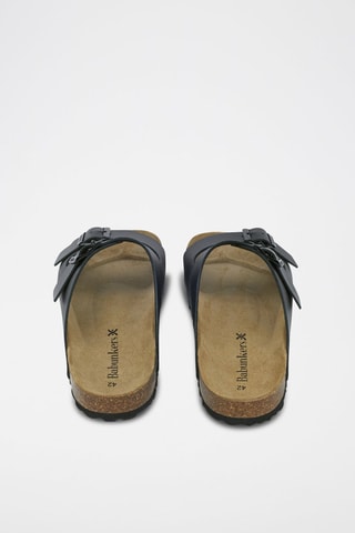 Mules en cuir 
Noir