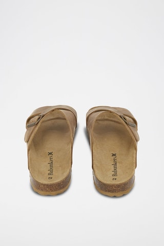 Mules en cuir 
Marron