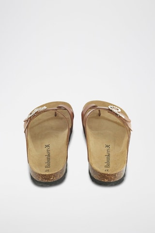 Mules en cuir 
Marron