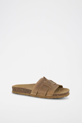 Mules en cuir 
Marron