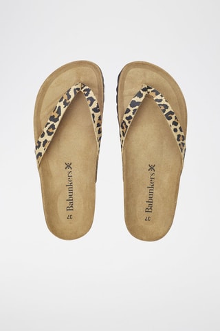 Mules en cuir 
Beige
