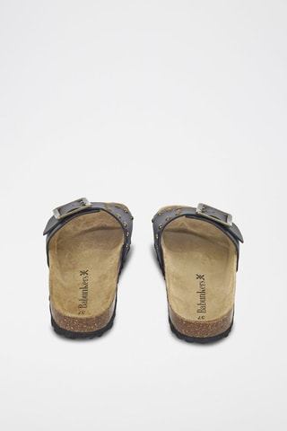 Mules en cuir 
Noir