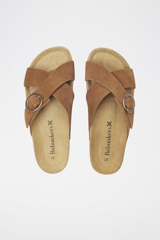 Mules en cuir 
Marron