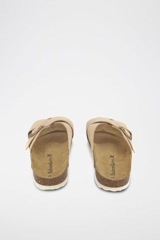 Mules en cuir 
Beige