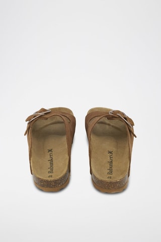 Mules en cuir 
Marron
