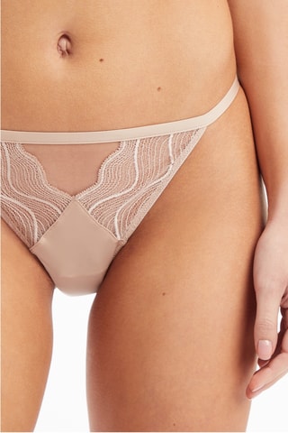 Tanga - Nude