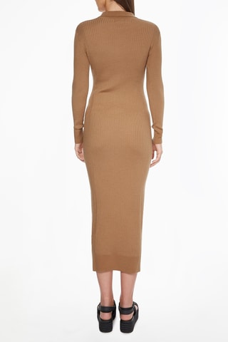 Robe fourreau en laine Camel