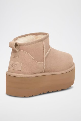 Bottines plateformes fourrées en cuir Classic Ultra Mini UGG - Beige