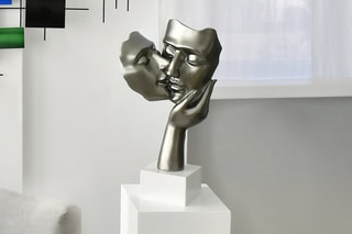 Sculpture-lampe en résine LED Baiser entre amoureux - Anthracite